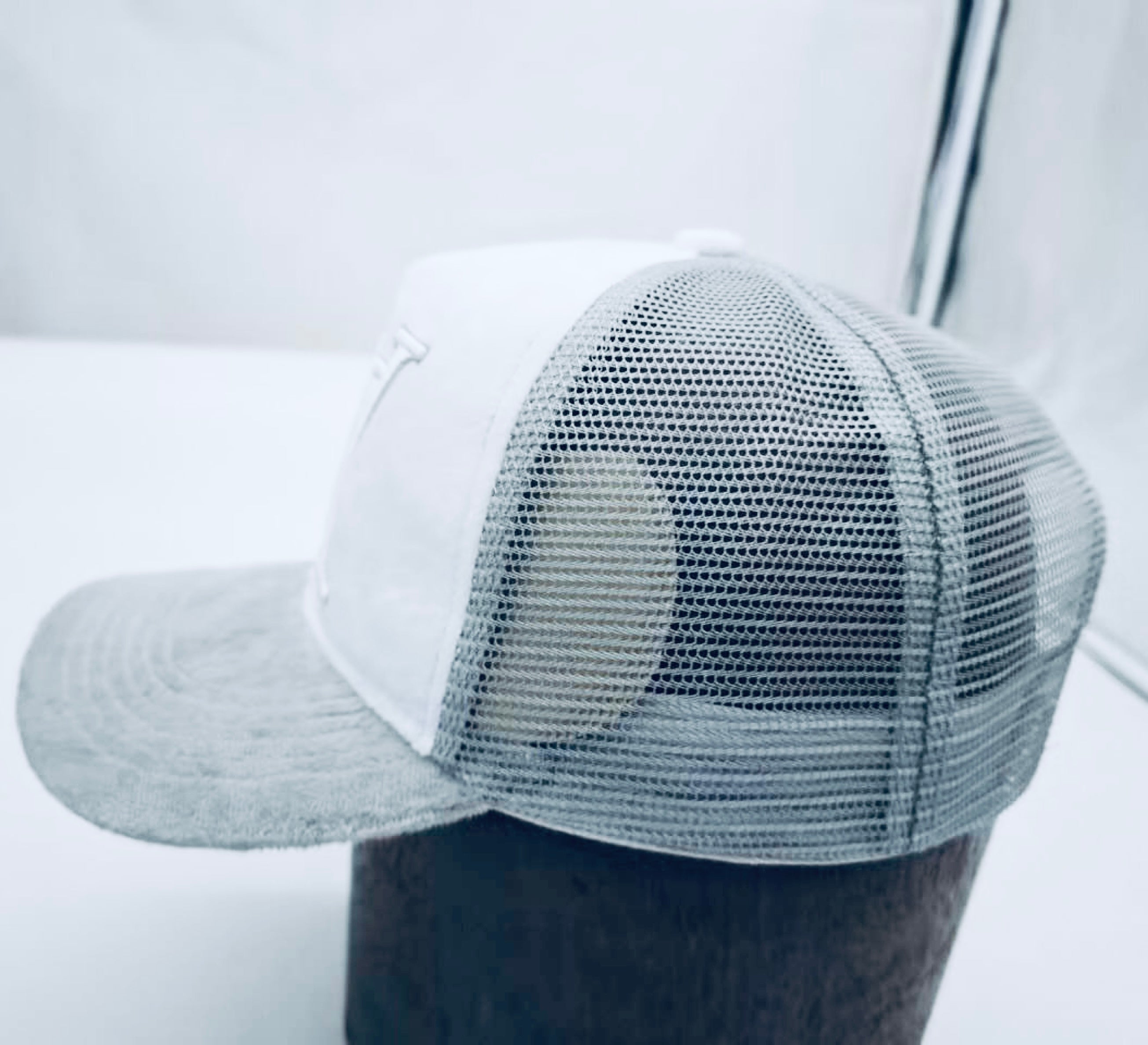 Mabuhay Platinum Hat (Grey/White)
